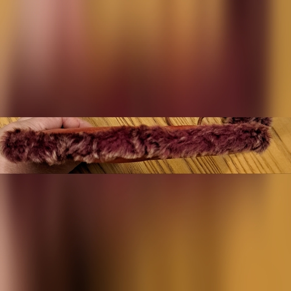 EUC Patricia Nash Burgundy Italian Sheepskin & Sherpa Casual Clutch Purse Bag - Picture 4 of 13